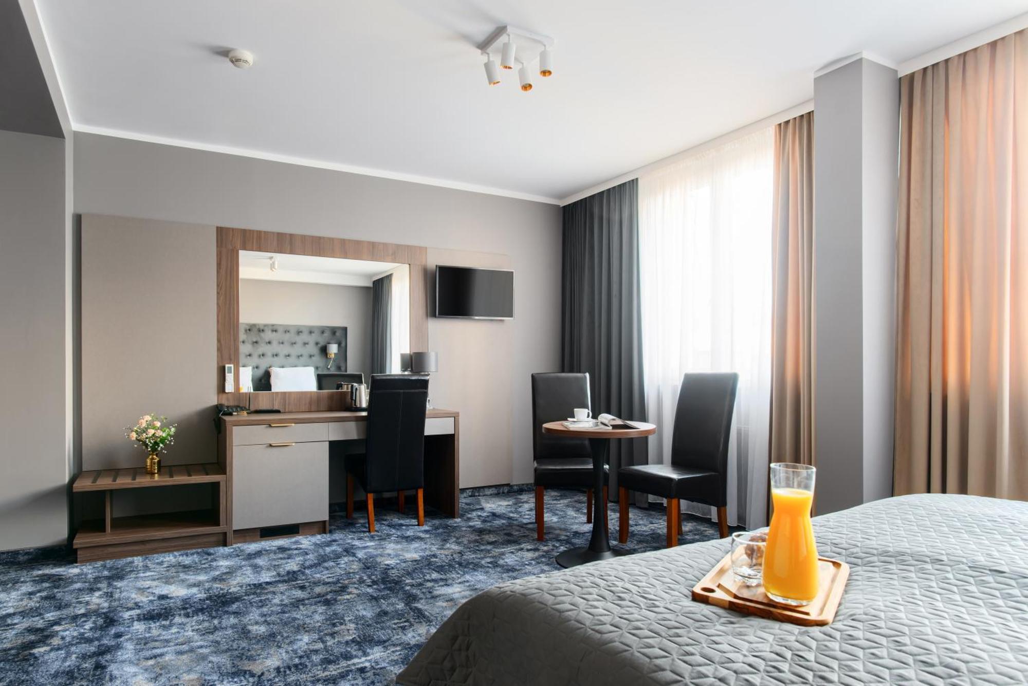 Hotel Mieszko 3*